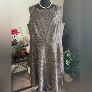 Kasper Dress